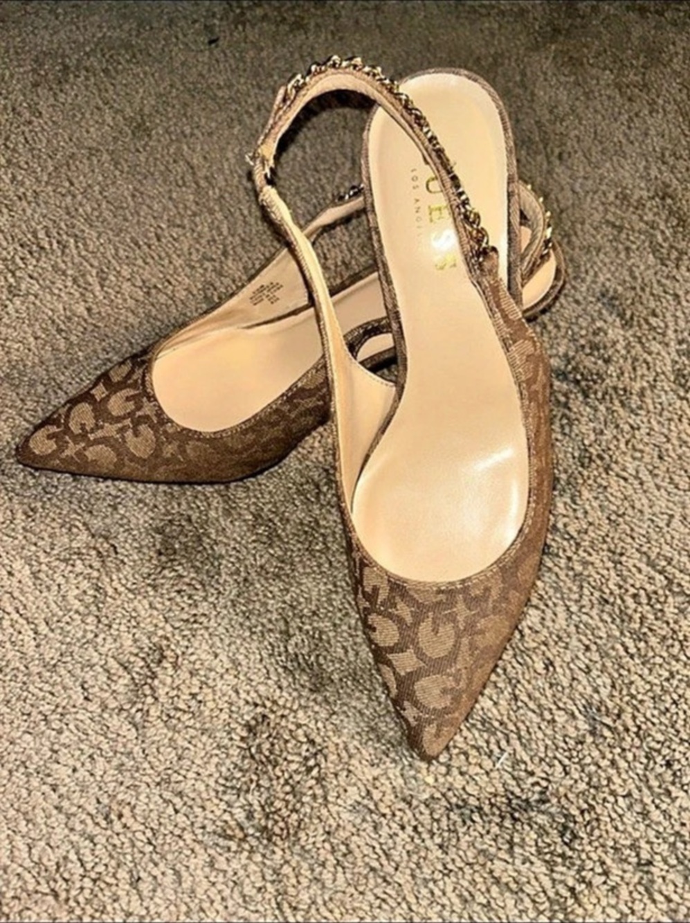 GUESS Patterned Pointed-Toe Slingback Heels - Picture 2 of 6